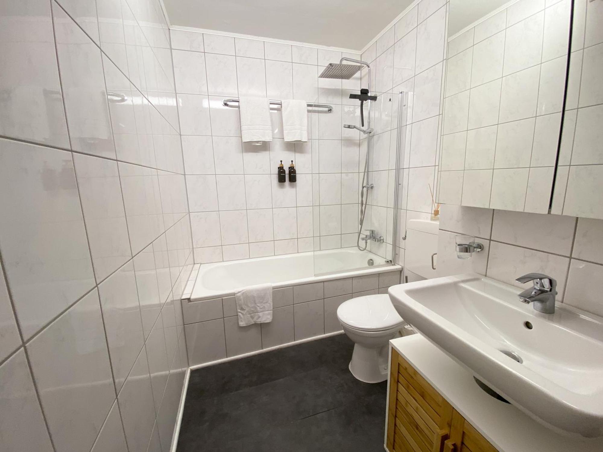 Apartment Neuss-Duesseldorf Messe Exteriör bild